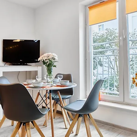 Golden Hour Apartments- Bohaterow Wrzesnia 101 * Świnoujście